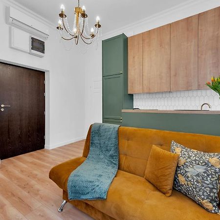 Polonia Apartment Centrum Z Miejscem Parkingowym Lodž Exteriér fotografie
